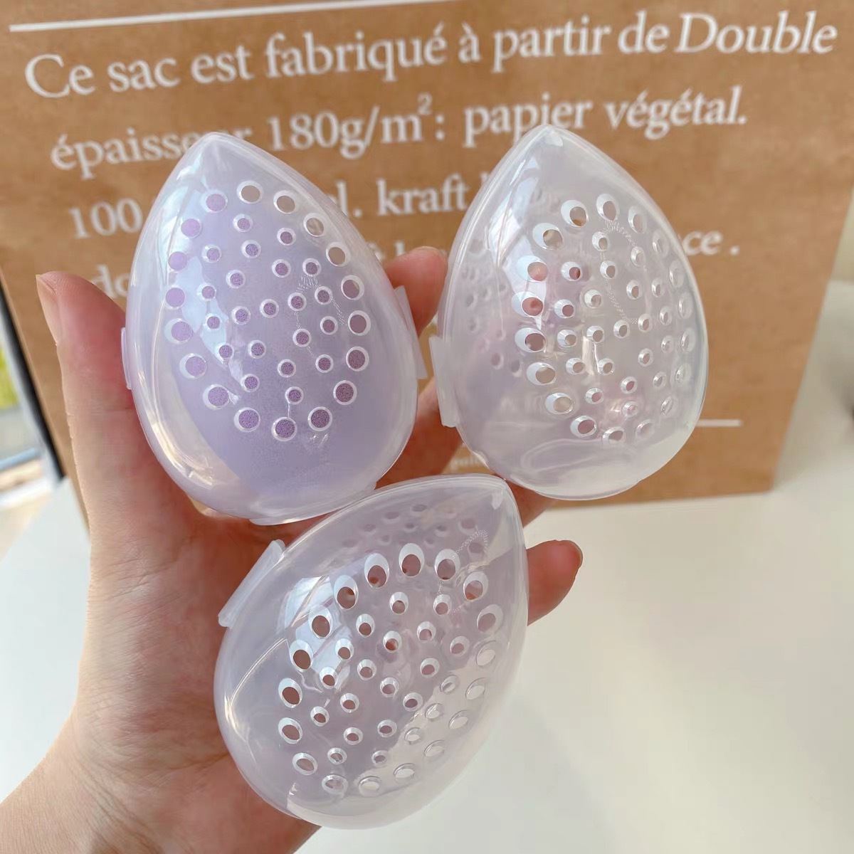Beauty Makeup Egg - 空のプラスチック製メイクアップボックス,スポンジボックス,卵形,ふくらんでいる,ポータブル,メイクアップ用ブレンダー,ドライボックスホルダー