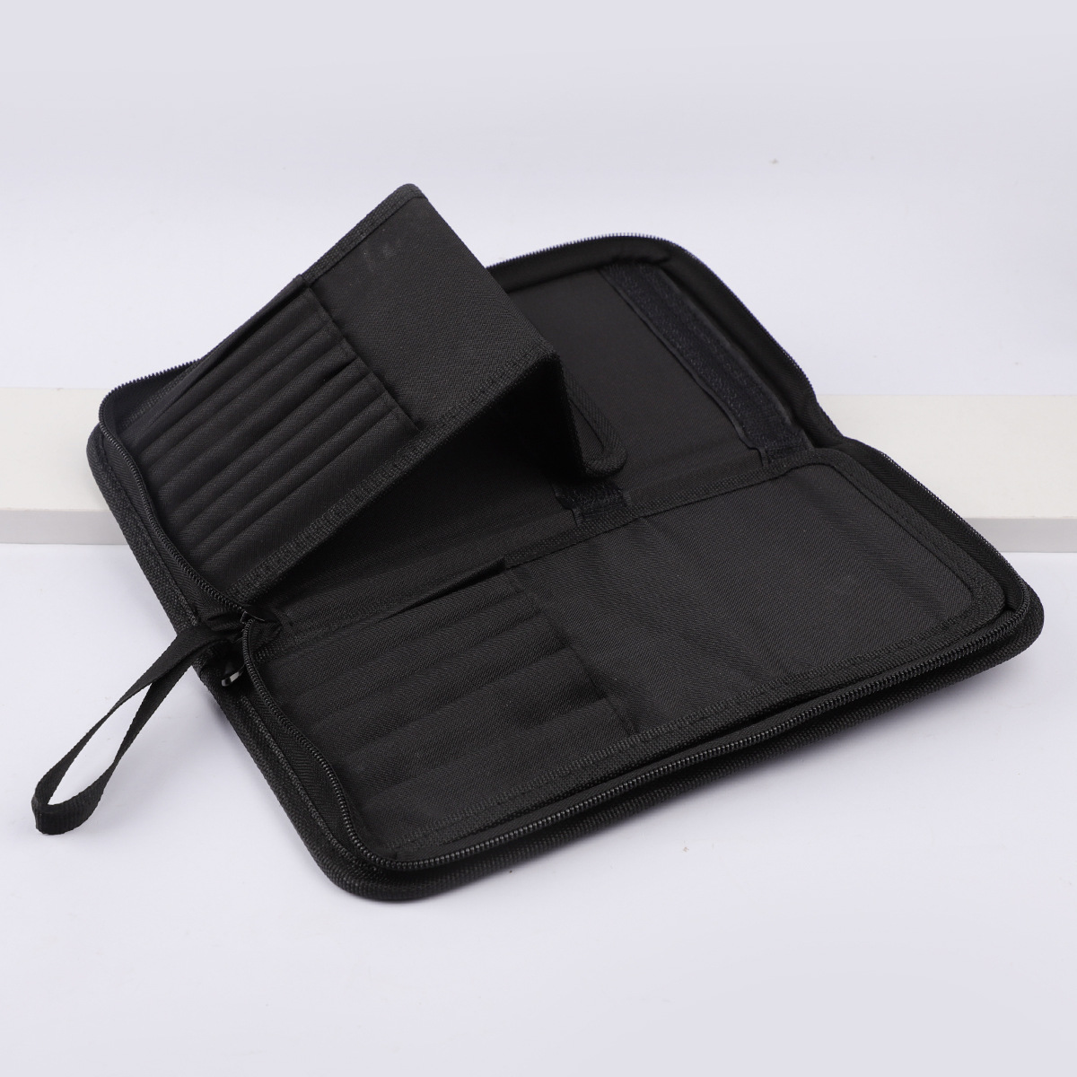 大きな黒い折りたたみ式メイクアップバッグ、14～40穴収納オ - Beauty Preservation Makeup Bag のレビューと価格