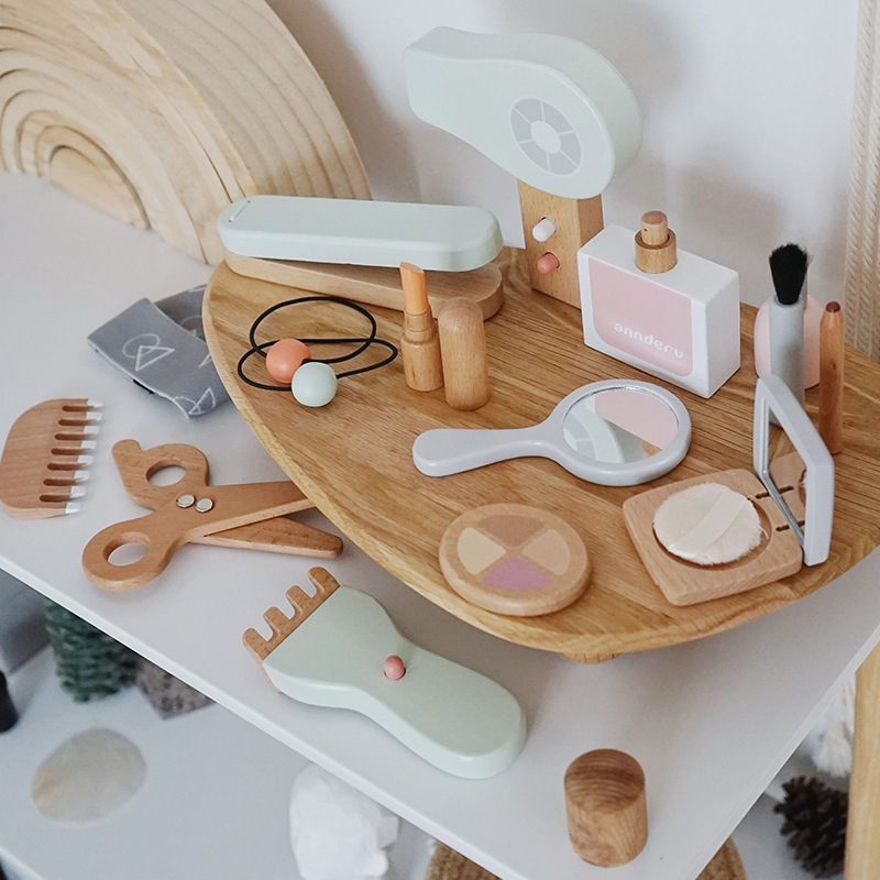 新しい子供用木製シミュレーションメイクアップおもちゃセット、 - Beauty Makeup Games Free のレビューと価格